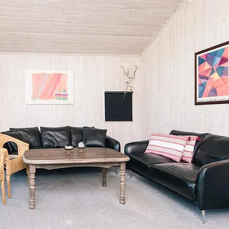 Three-Bedroom Holiday home in Hejls 7 Hejls