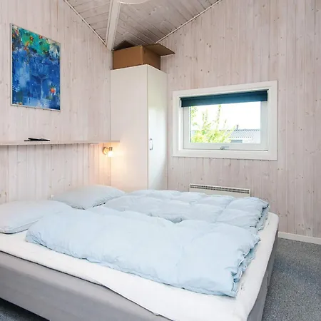 Vakantiehuis Three-Bedroom Holiday home in Hejls 7